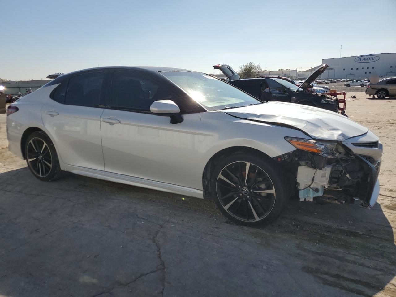 2018 Toyota Camry - Image 4