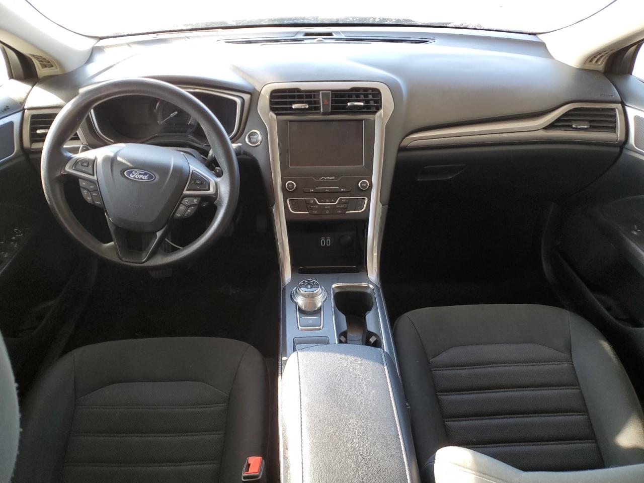 2019 Ford Fusion - Image 8