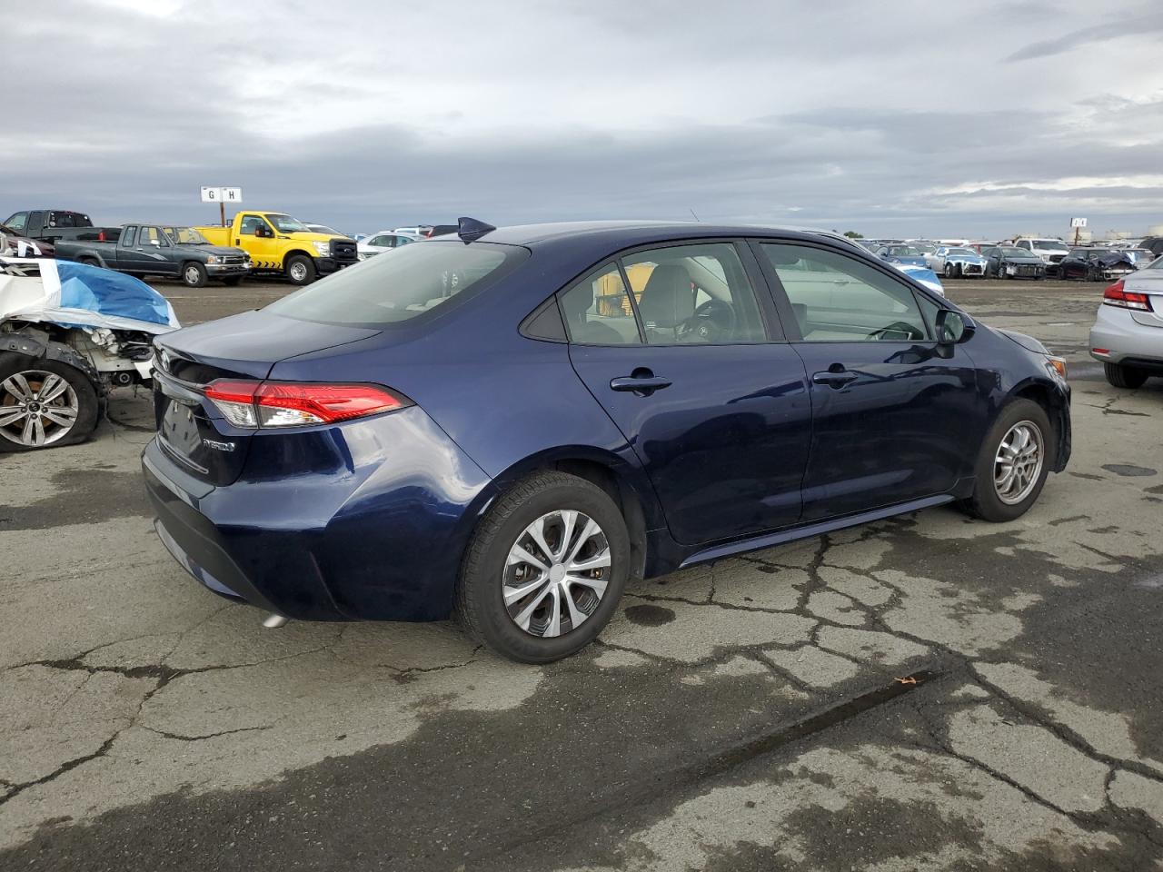 2022 Toyota Corolla - Image 3