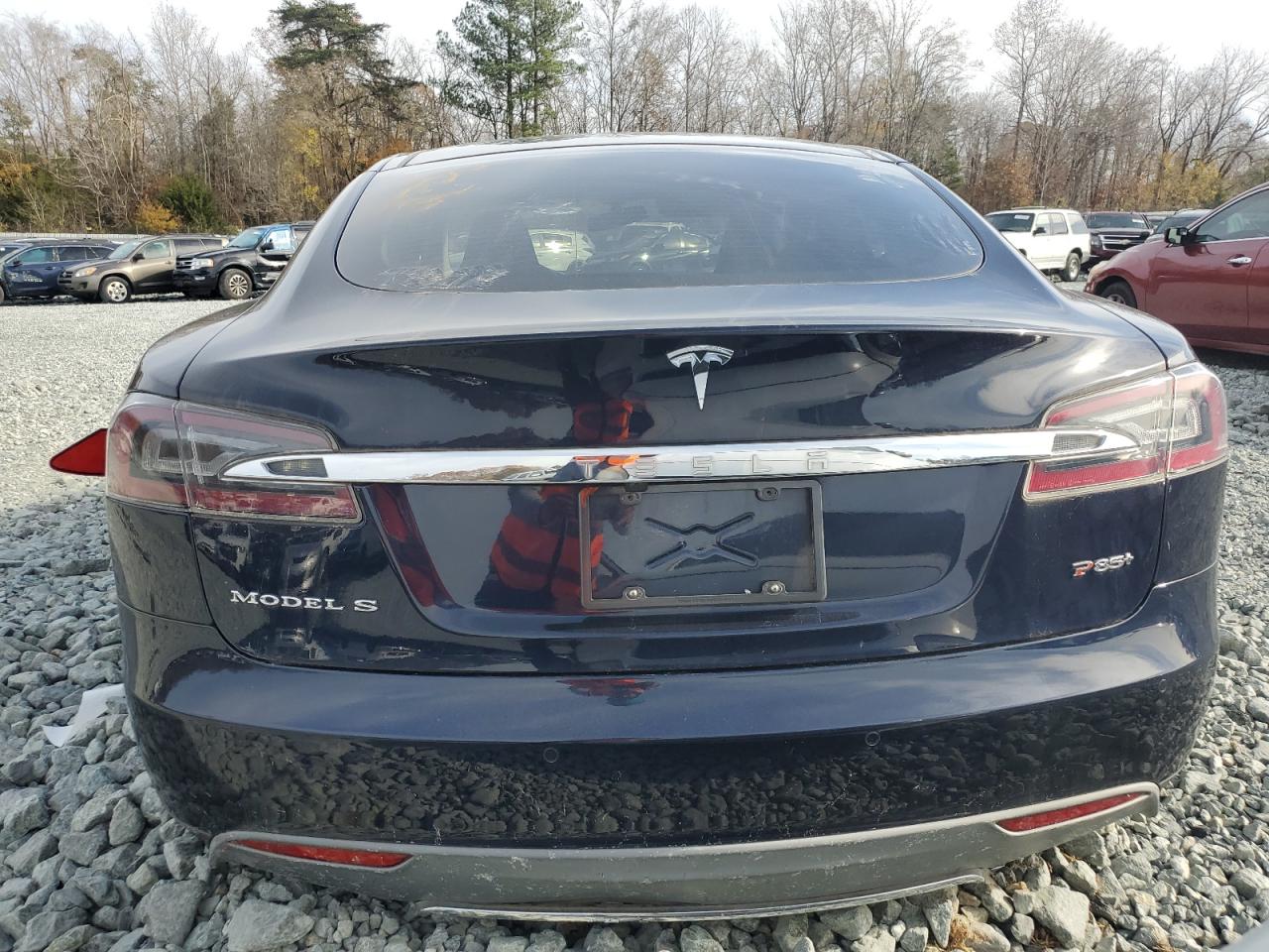 2013 Tesla Model S VIN: 5YJSA1DP9DFP24635 Lot: 82688974