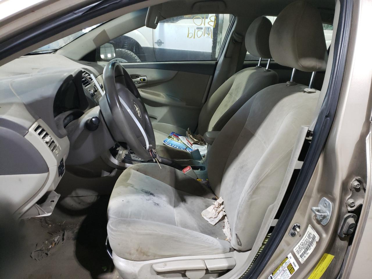 2010 Toyota Corolla - Image 7