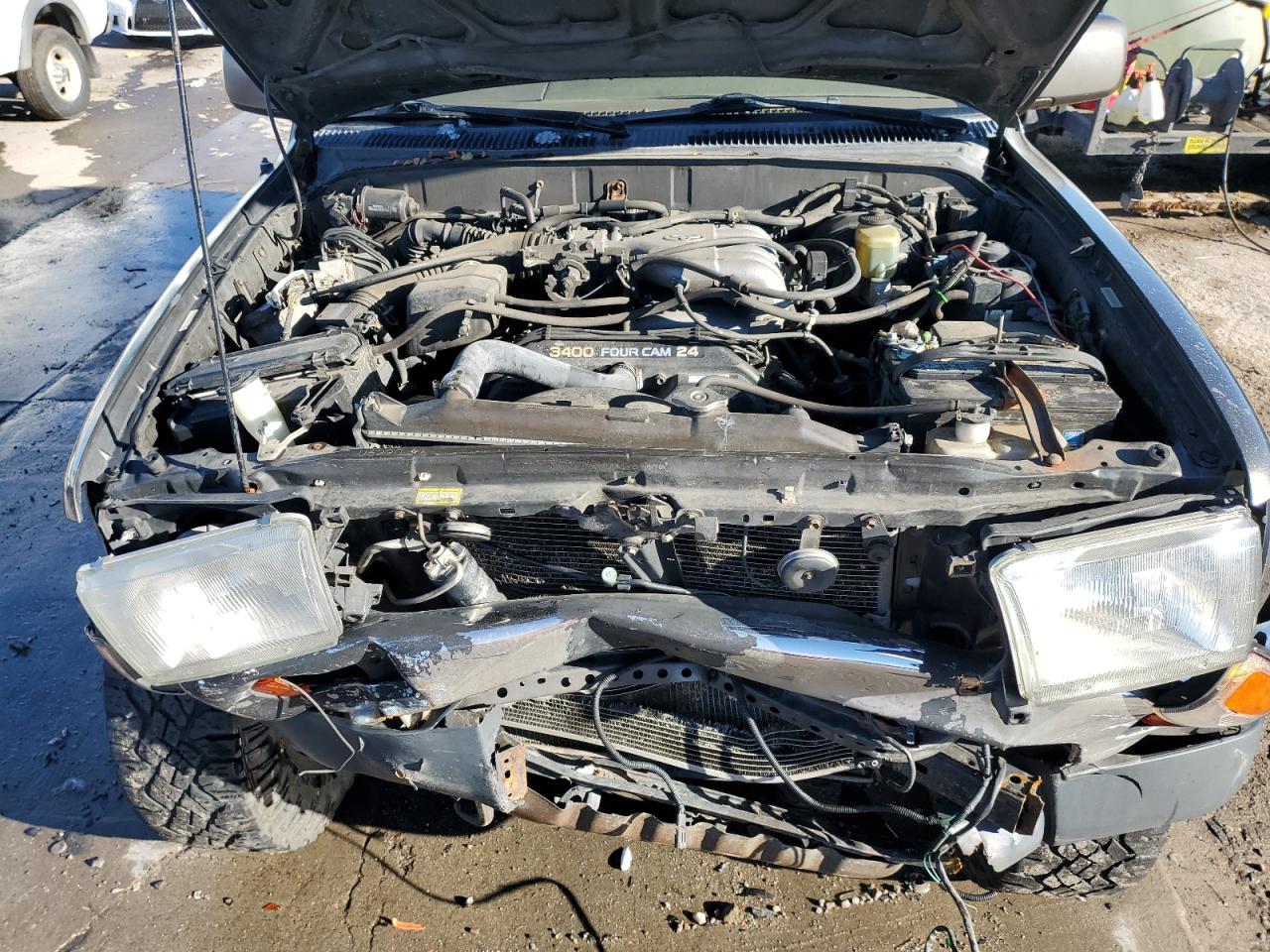 1998 Toyota 4Runner - Image 11