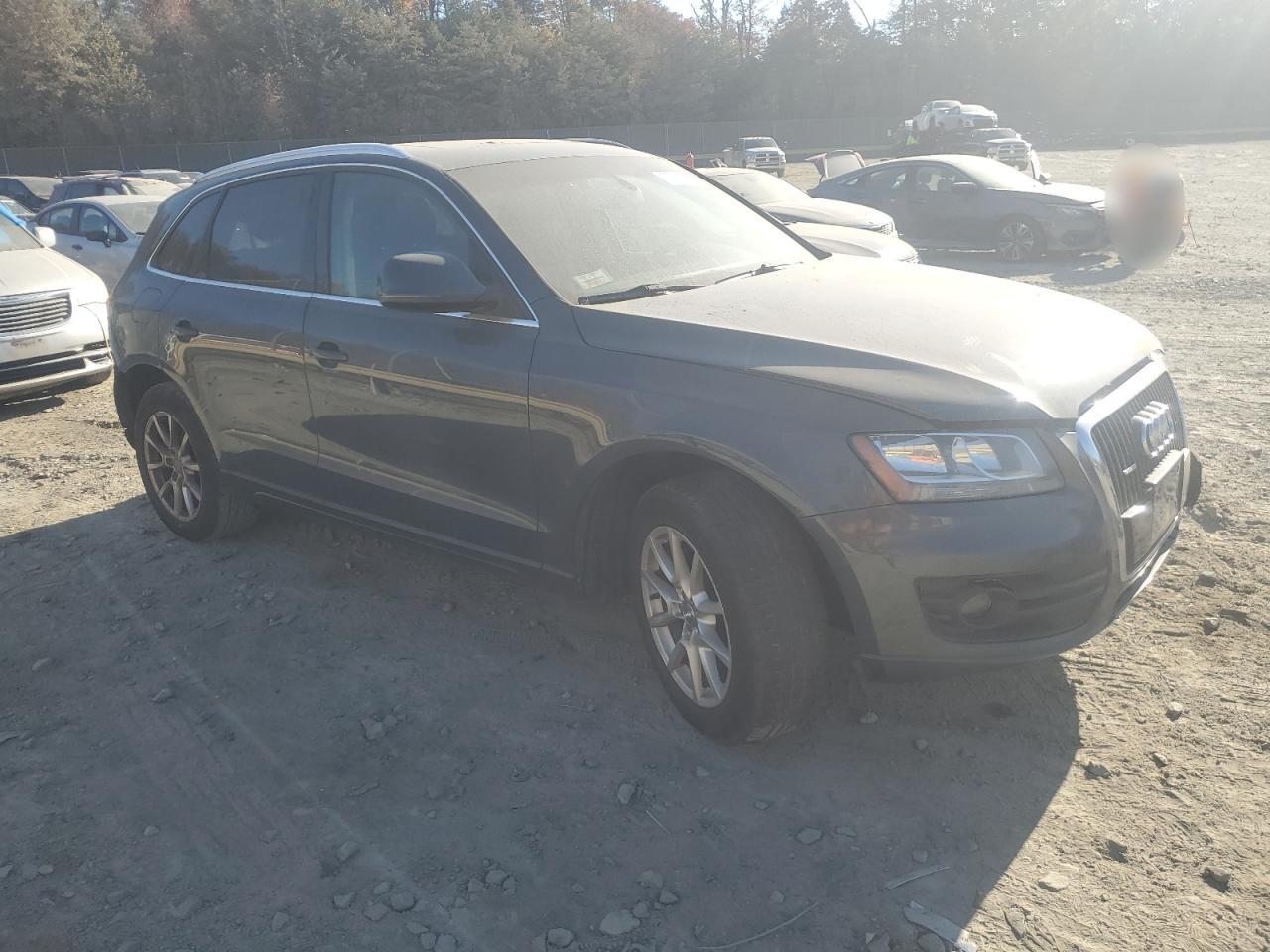 2010 Audi Q5 - Image 4