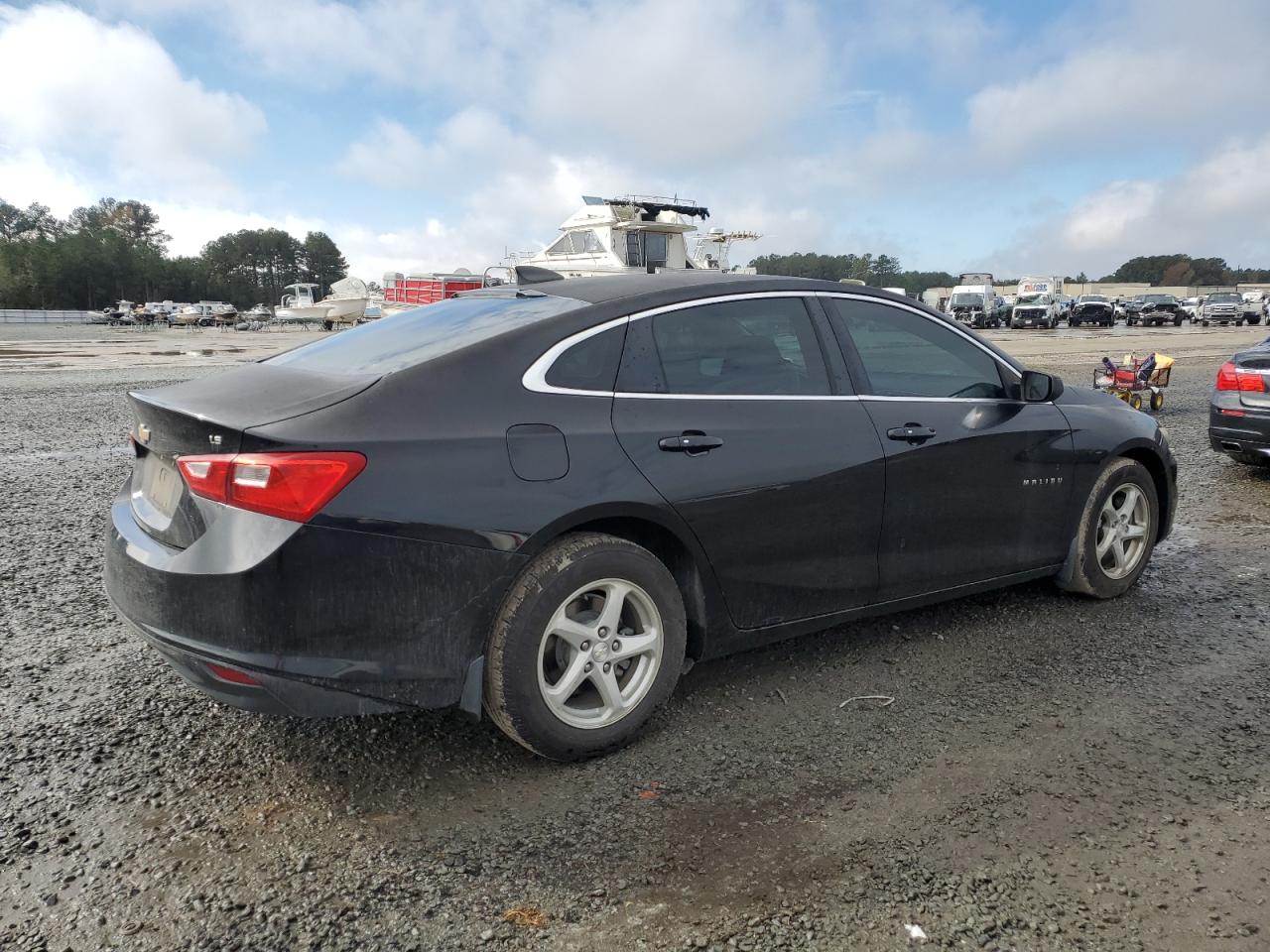 2016 Chevrolet Malibu - Image 3