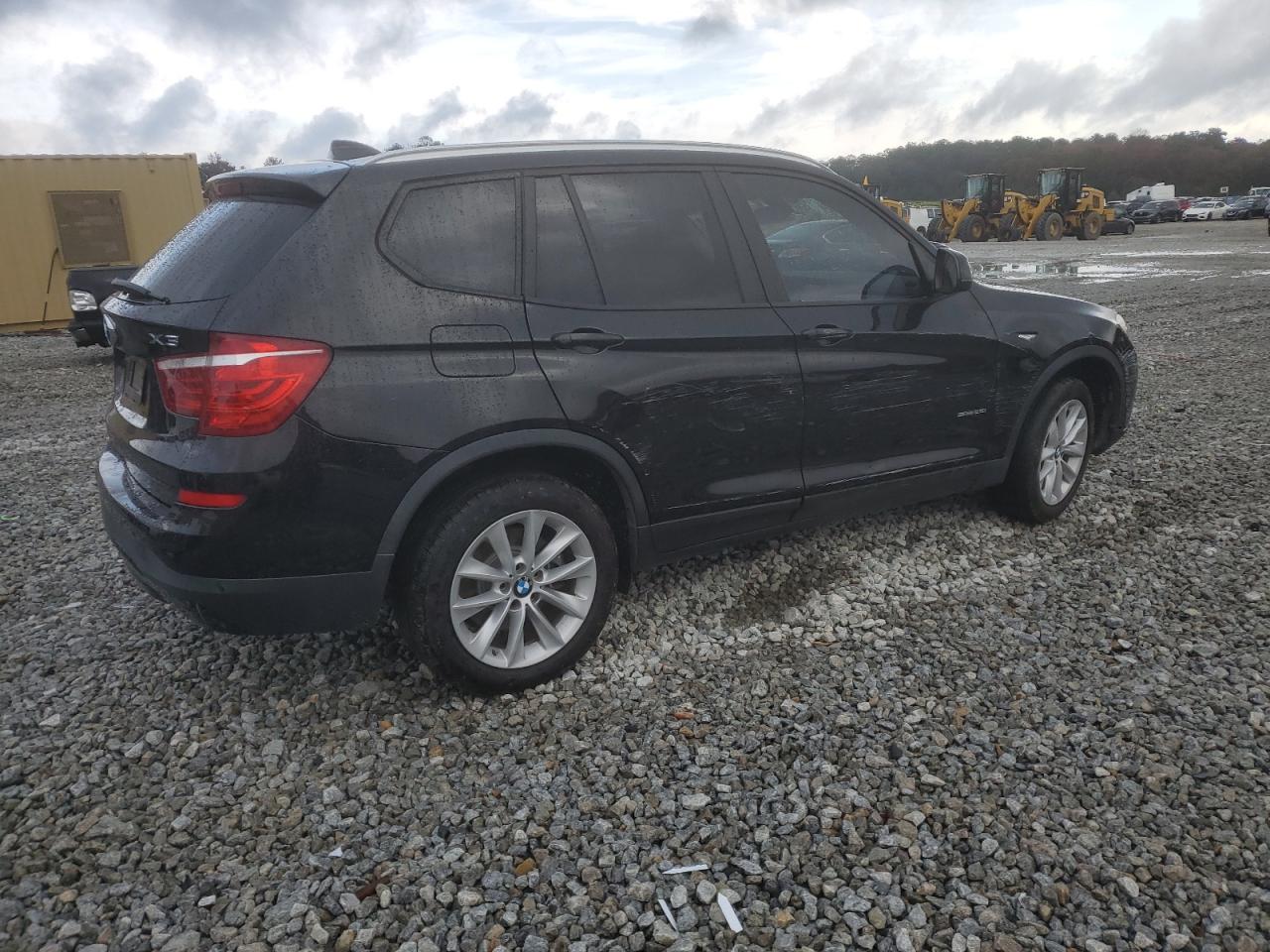 2017 BMW X3 - Image 3