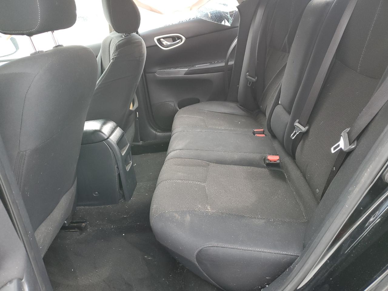 2014 Nissan Sentra - Image 11