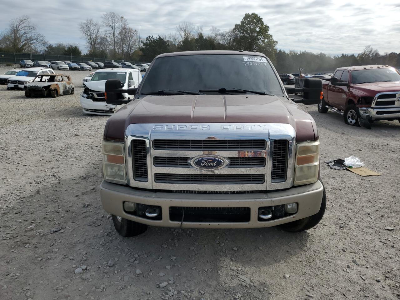 2009 Ford F250 - Image 5