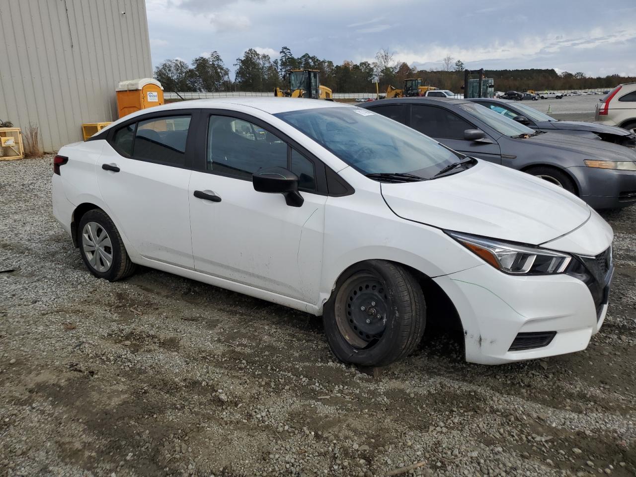 2020 Nissan Versa - Image 4