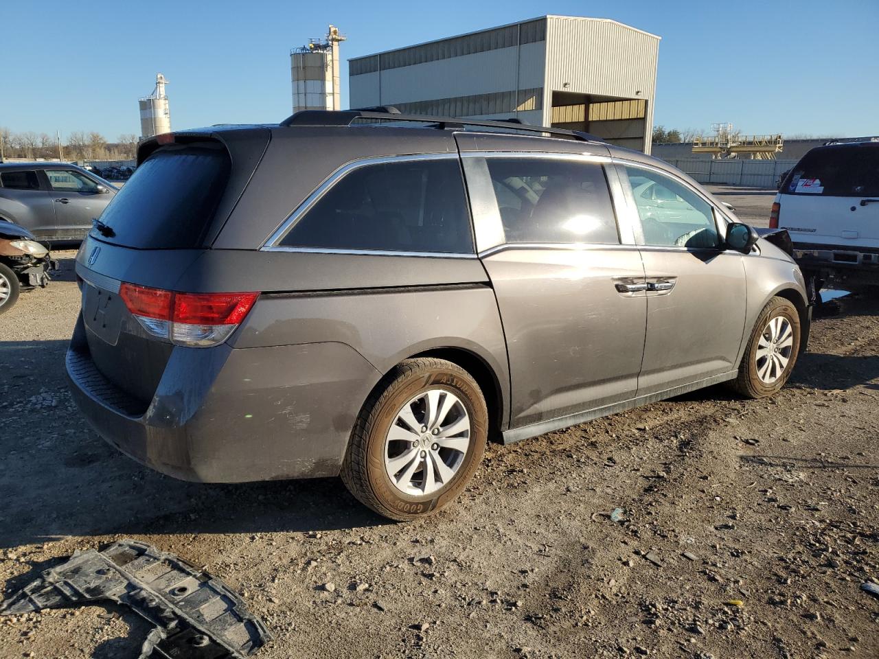 2015 Honda Odyssey - Image 3
