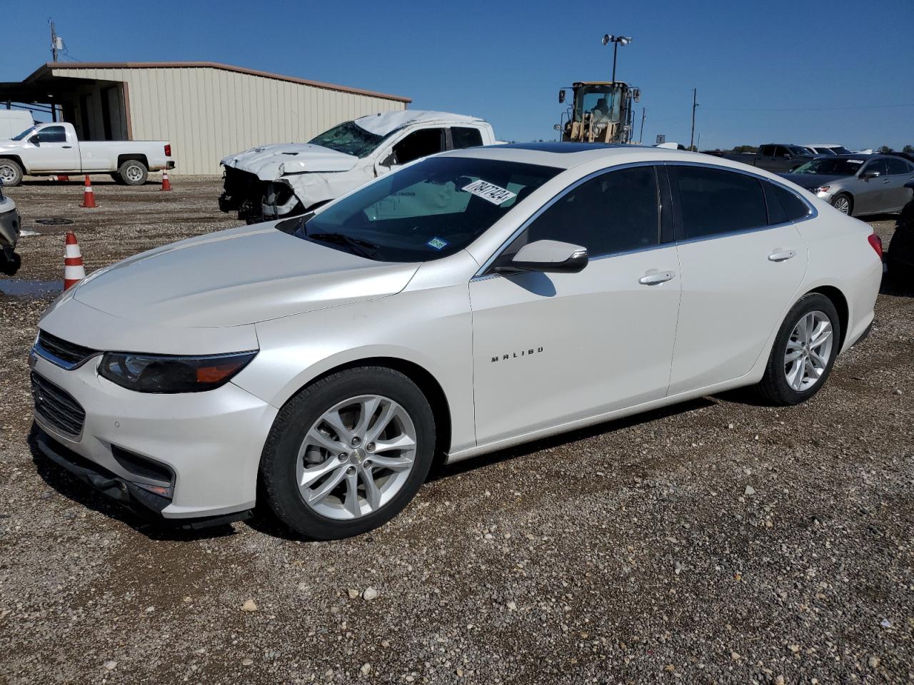 VIN 1G1ZE5ST3GF283667 2016 CHEVROLET MALIBU no.1