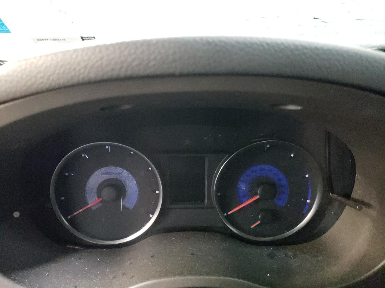 2016 Subaru XV - Image 9