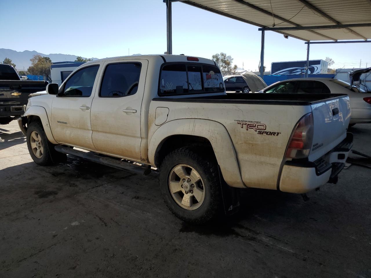 2011 Toyota Tacoma - Image 2