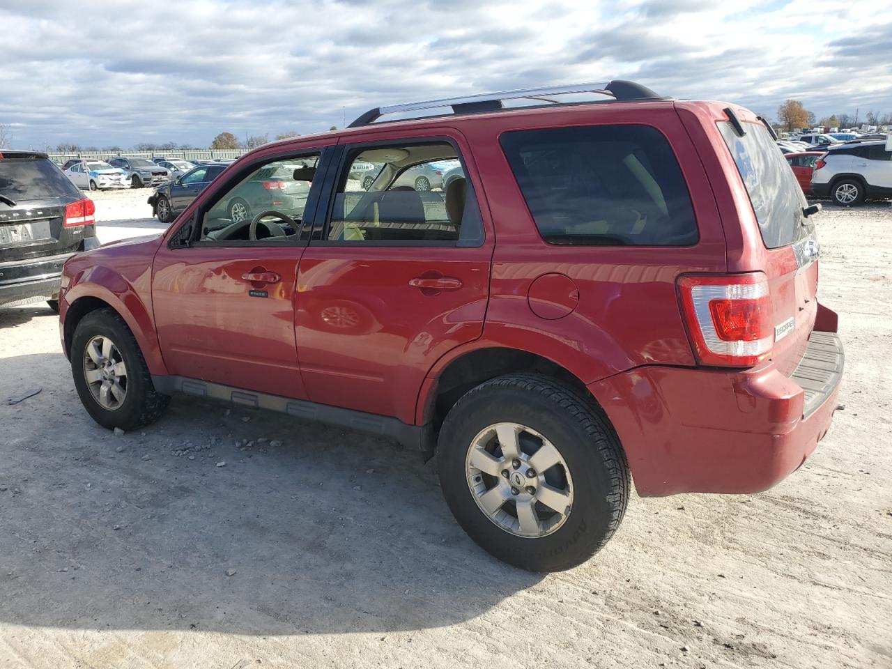 2011 Ford Escape - Image 2