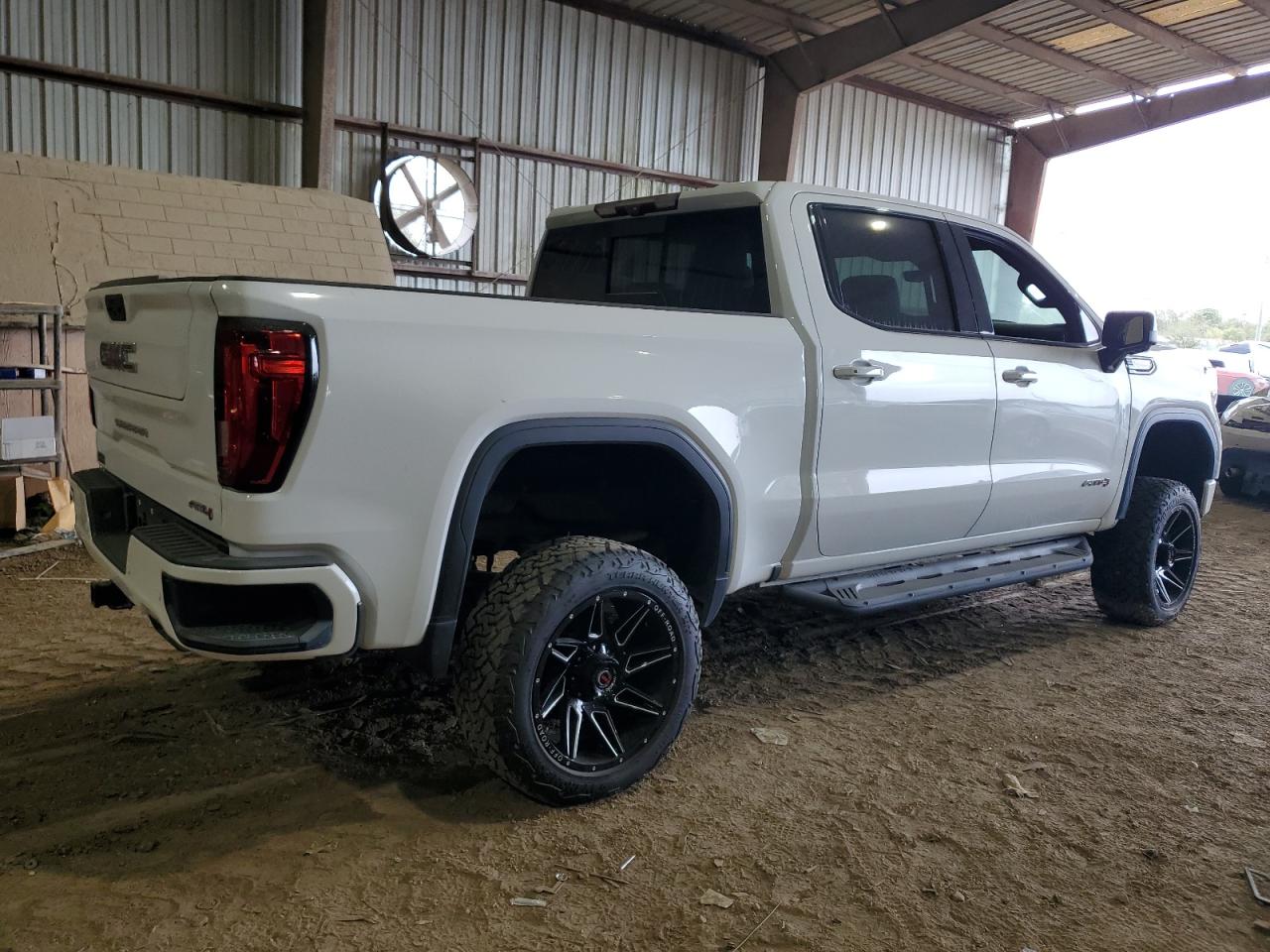 2020 GMC Sierra - Image 3
