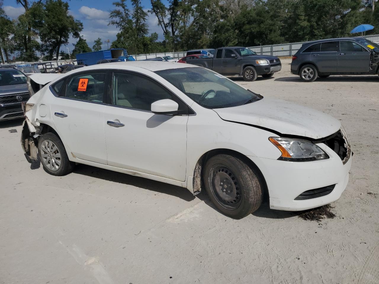2015 Nissan Sentra - Image 4