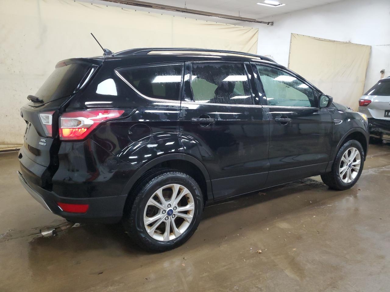 2018 Ford Escape - Image 3
