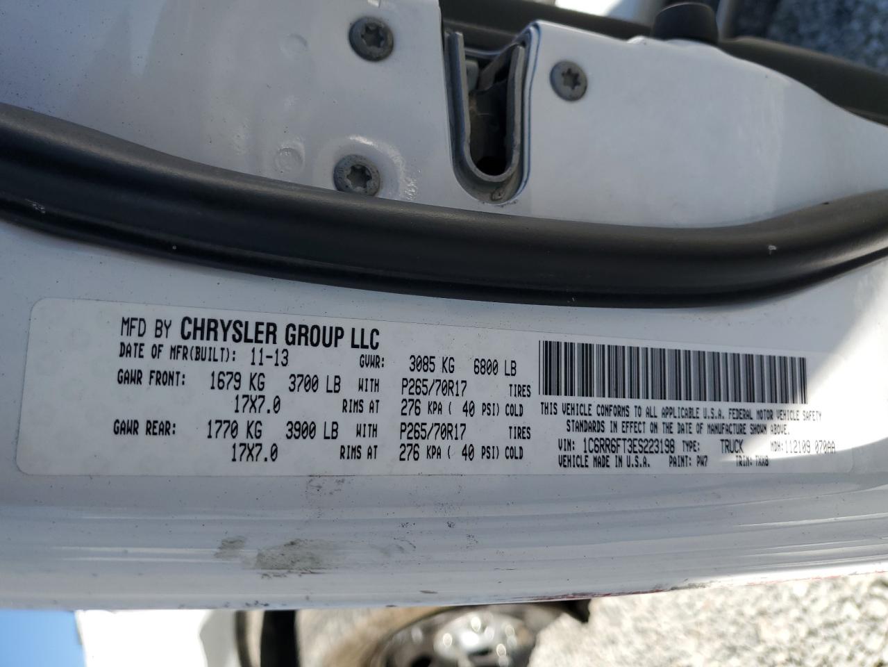 2014 RAM 1500 - Image 12