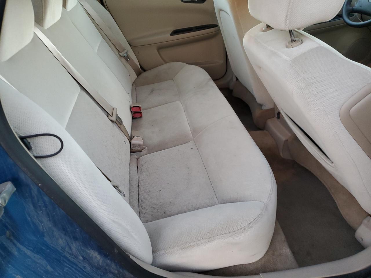 2010 Chevrolet Impala - Image 10