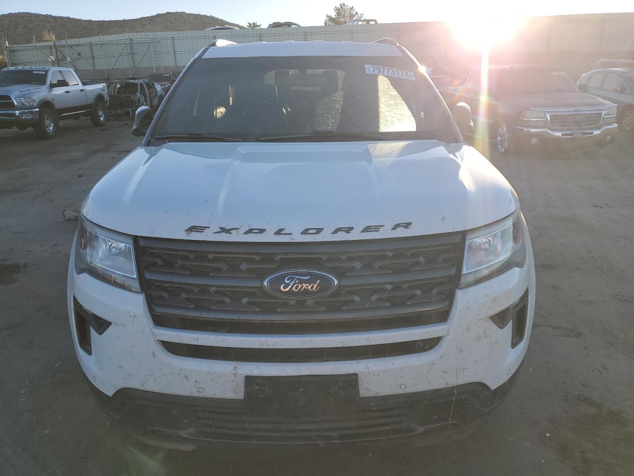 VIN 1FM5K7D8XKGA09674 2019 FORD EXPLORER no.5