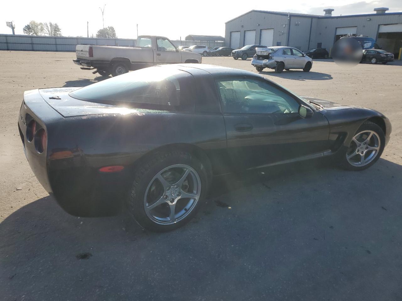 2002 Chevrolet Corvette - Image 3