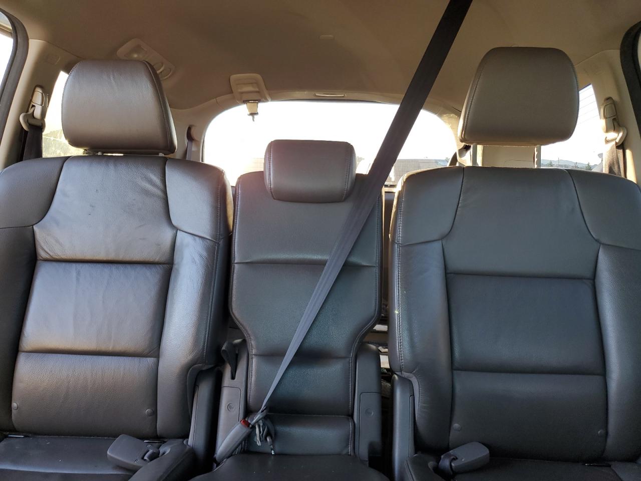 2012 Honda Odyssey - Image 10
