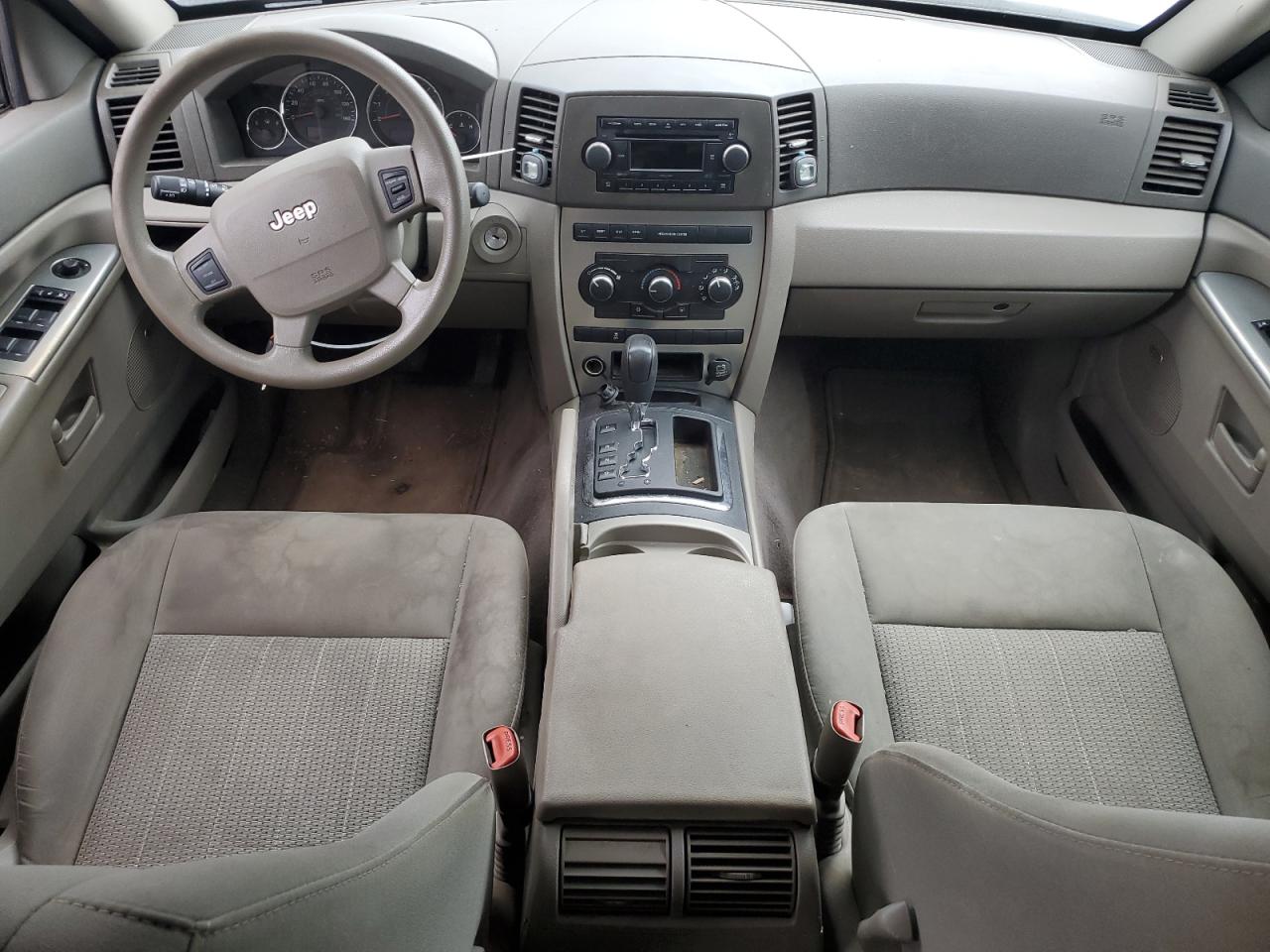 2007 Jeep Grand Cherokee - Image 8