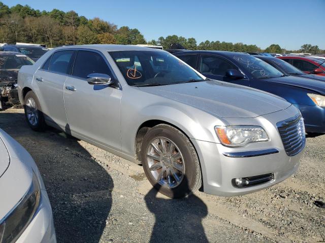 Sedans CHRYSLER 300 2012 Srebrny