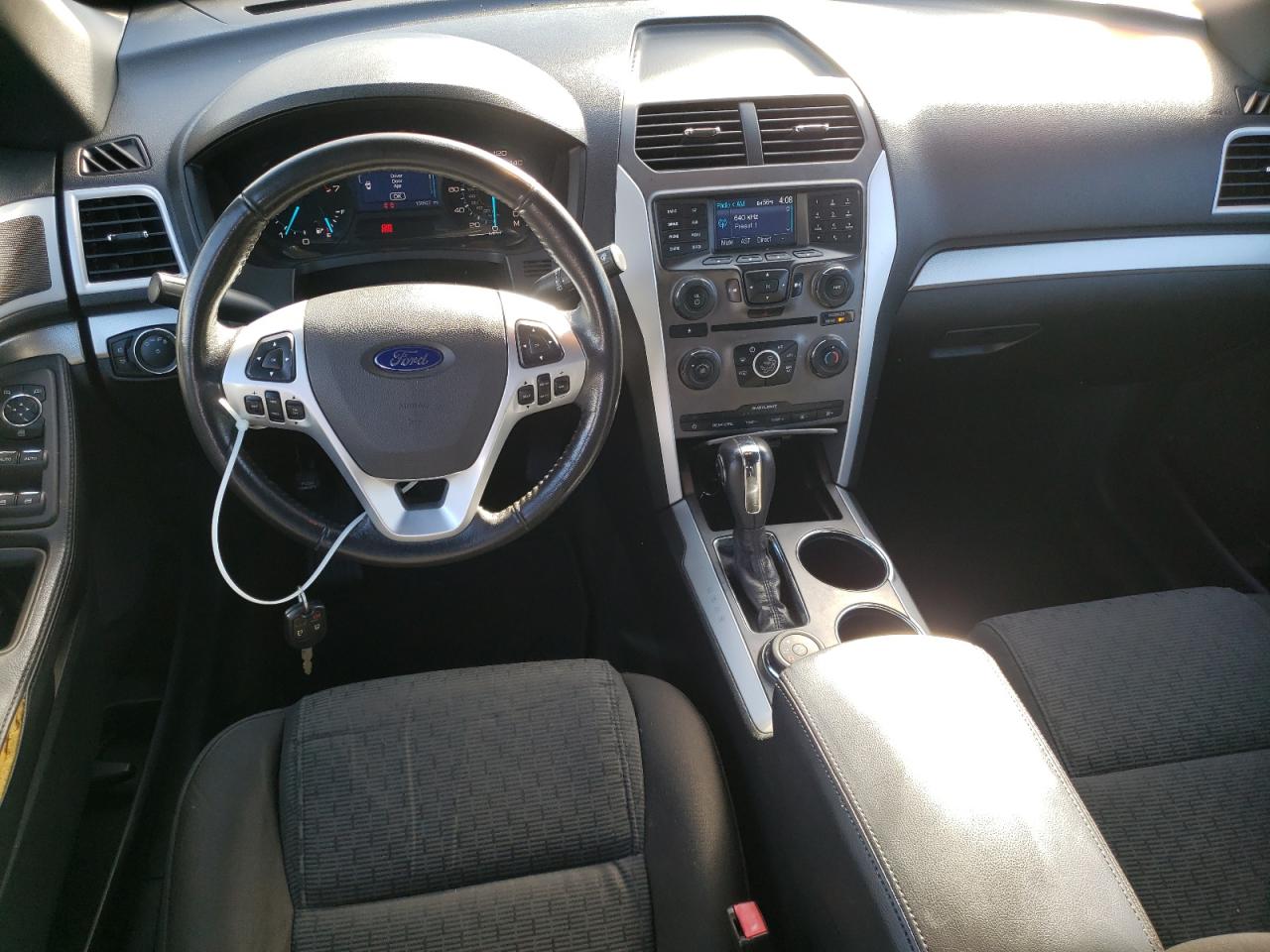 2011 Ford Explorer - Image 8