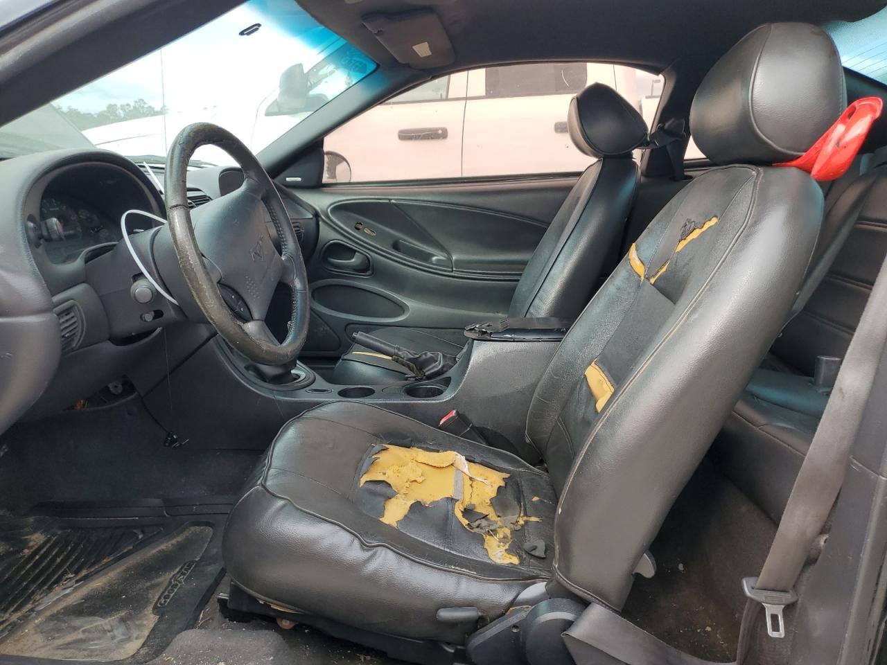 2004 Ford Mustang VIN: 1FAFP40604F226257 Lot: 81204074