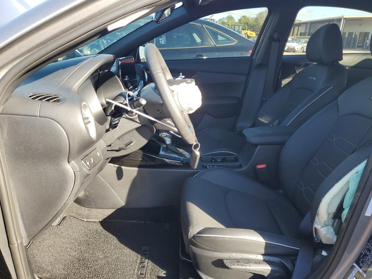 2024 Kia Forte Gt Line VIN: 3KPF54AD5RE814461 Lot: 79962674