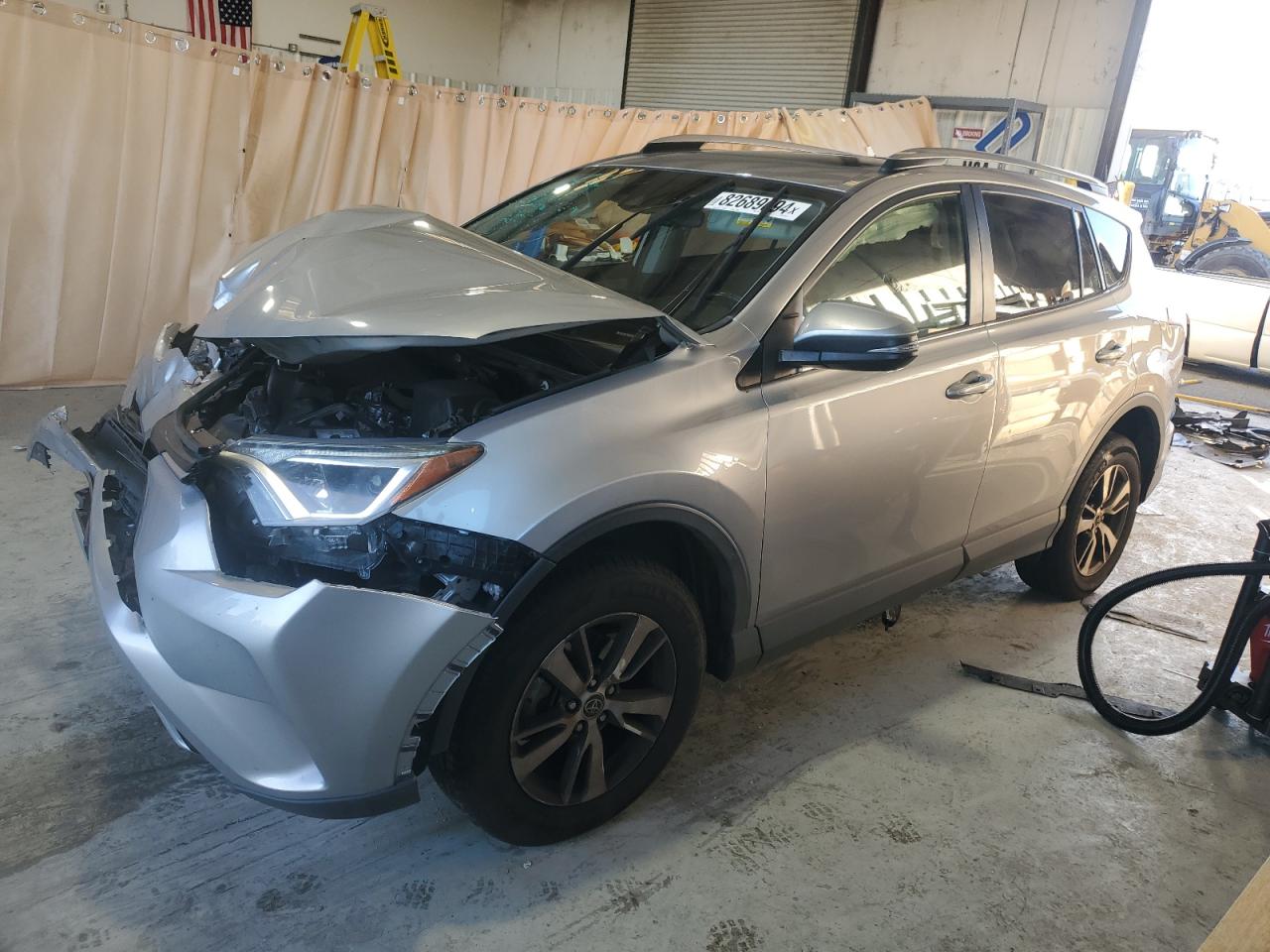 2018 Toyota RAV 4 - Image 1