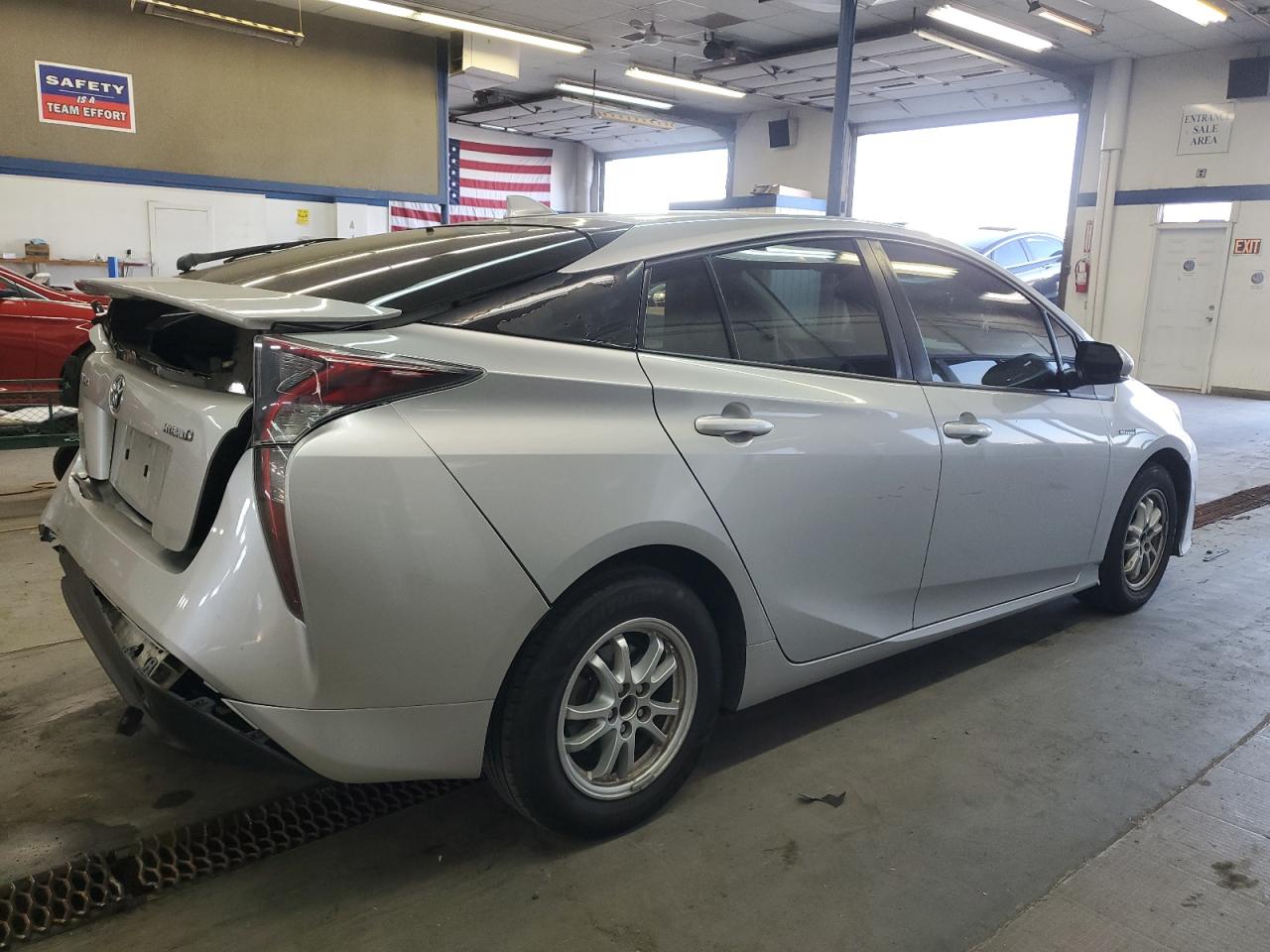 VIN JTDKBRFU9H3028357 2017 TOYOTA PRIUS no.3