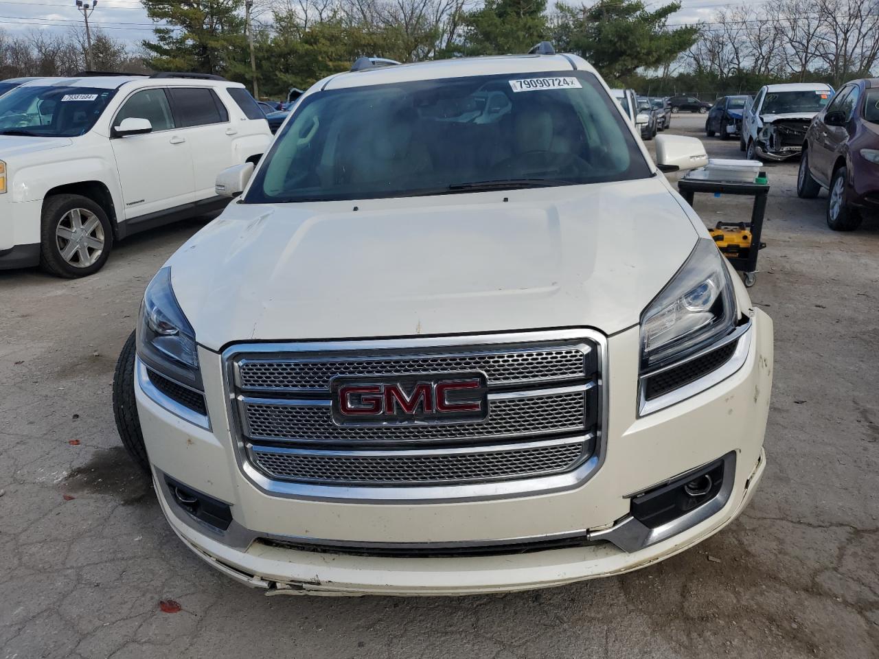 2015 GMC Acadia - Image 5