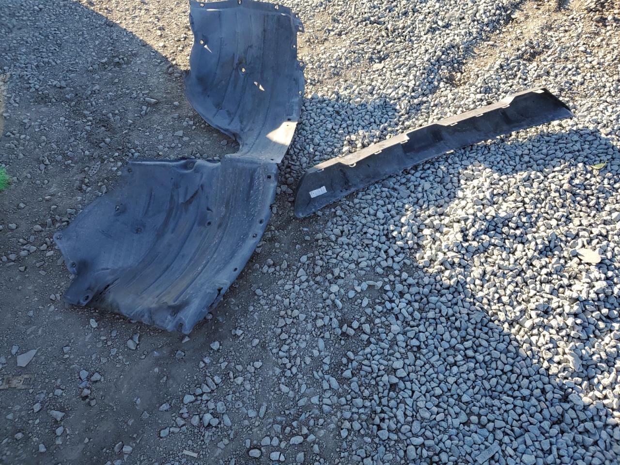 2023 Mazda CX-50 - Image 15