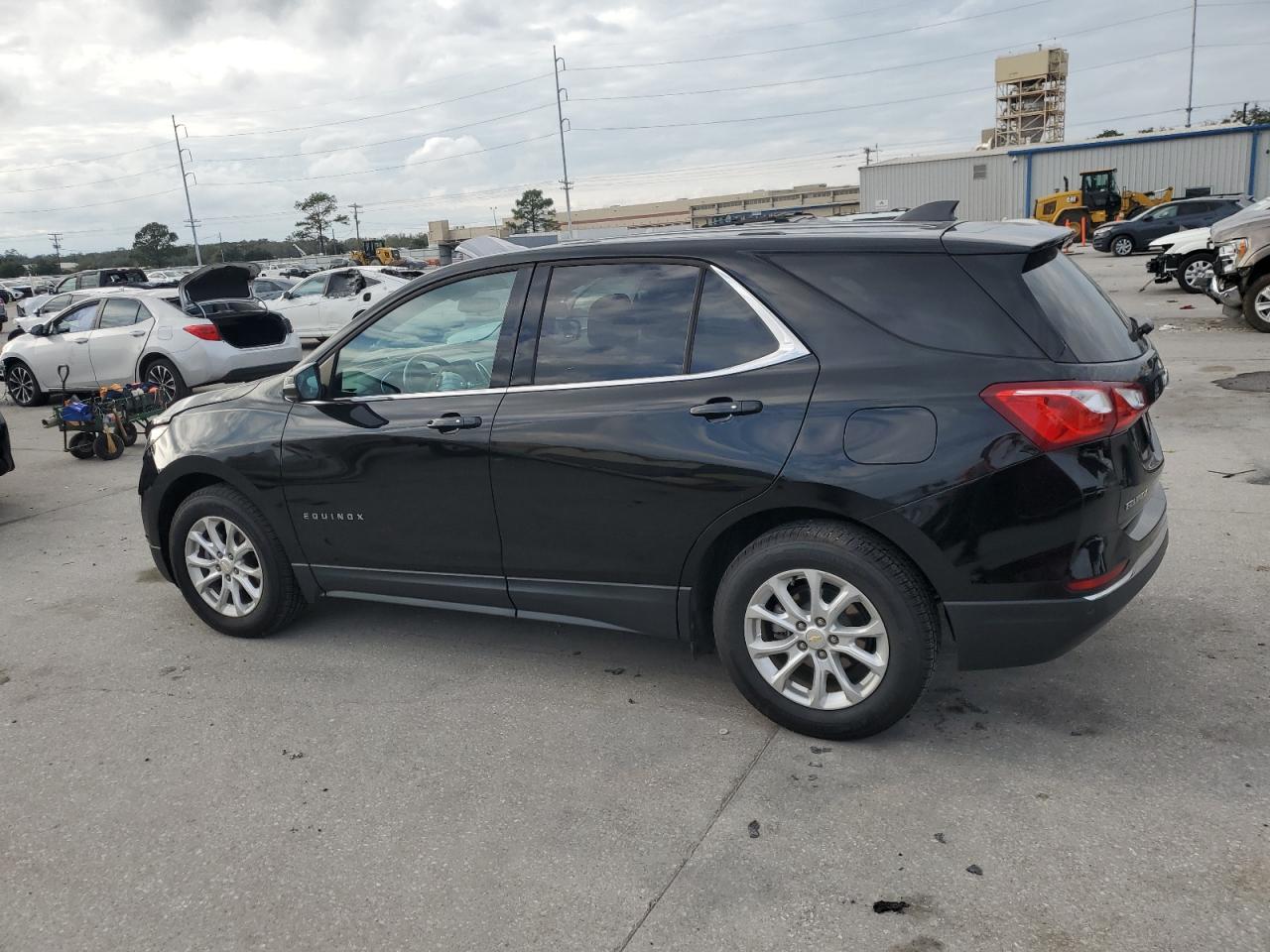 2019 Chevrolet Equinox - Image 2