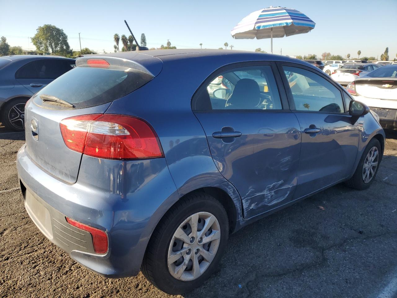 VIN KNADM5A39G6675846 2016 KIA RIO no.3