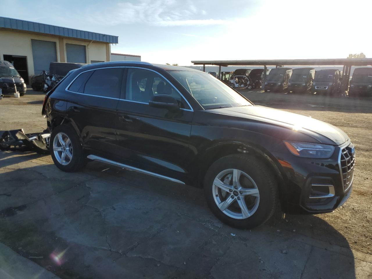 WA1ABAFY8R2063537 Audi Q5 2024. Фото: 3