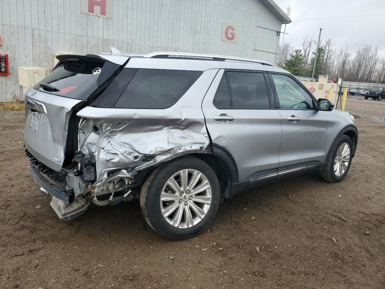 2020 Ford Explorer - Image 3