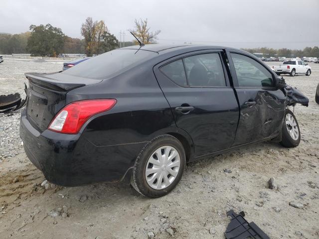  NISSAN VERSA 2017 Чорний