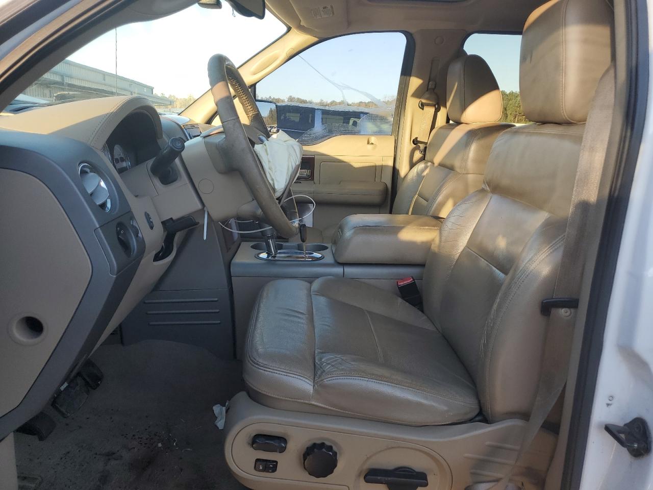 2005 Ford F-150 - Image 7