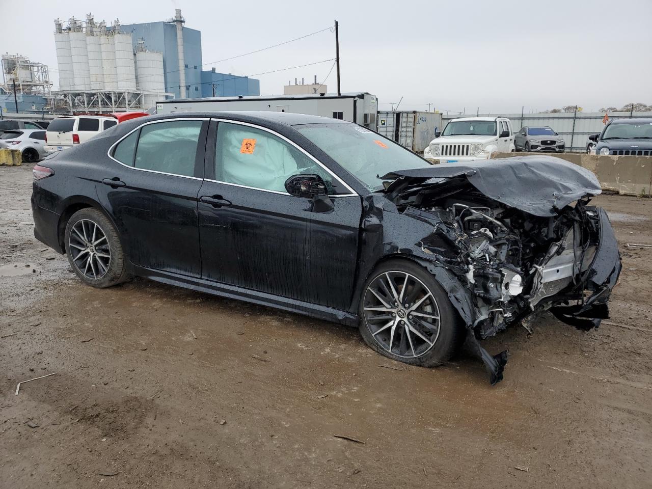 2021 Toyota Camry - Image 4