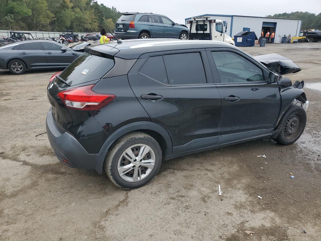 2019 Nissan Kicks - Image 3