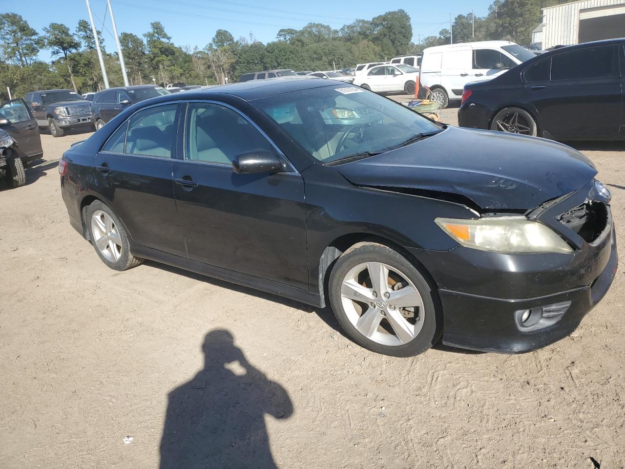 2011 Toyota Camry - Image 4