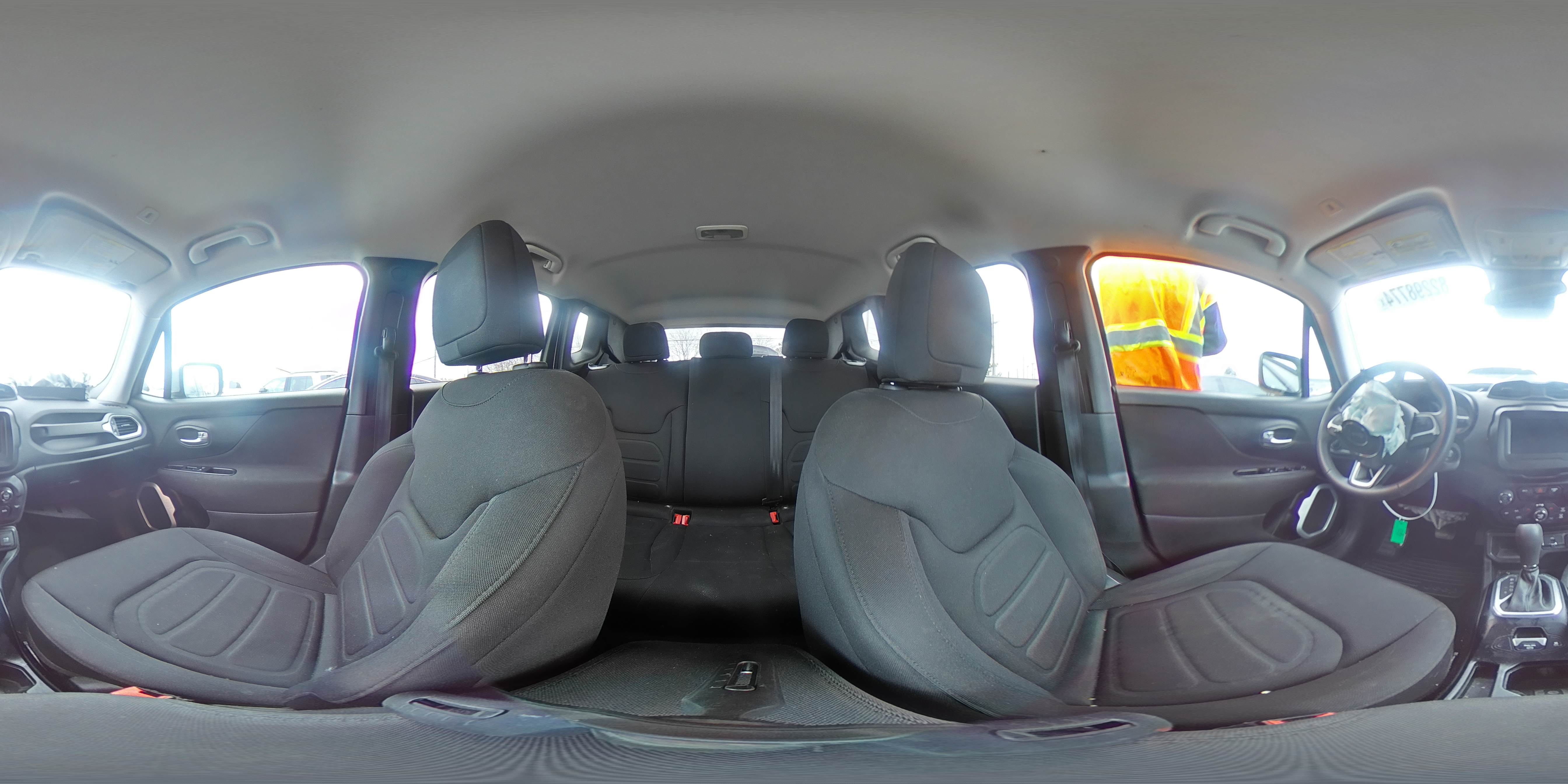 2019 Jeep Renegade - Image 13