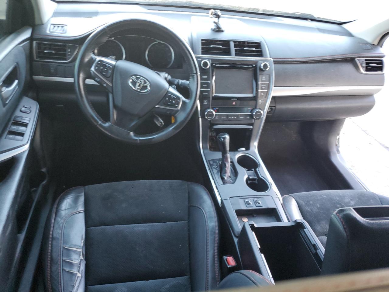 2017 Toyota Camry - Image 8