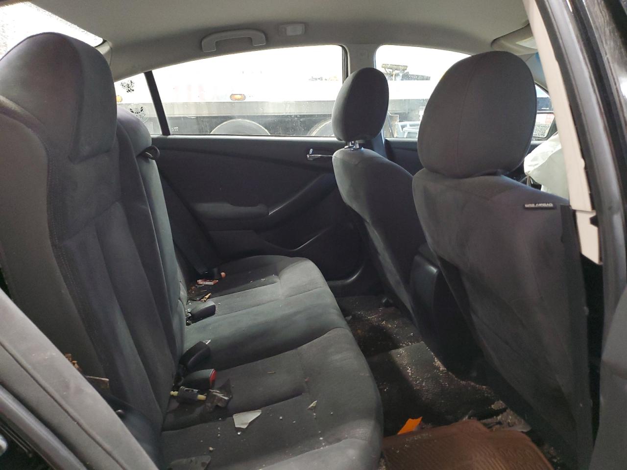 2012 Nissan Altima - Image 10