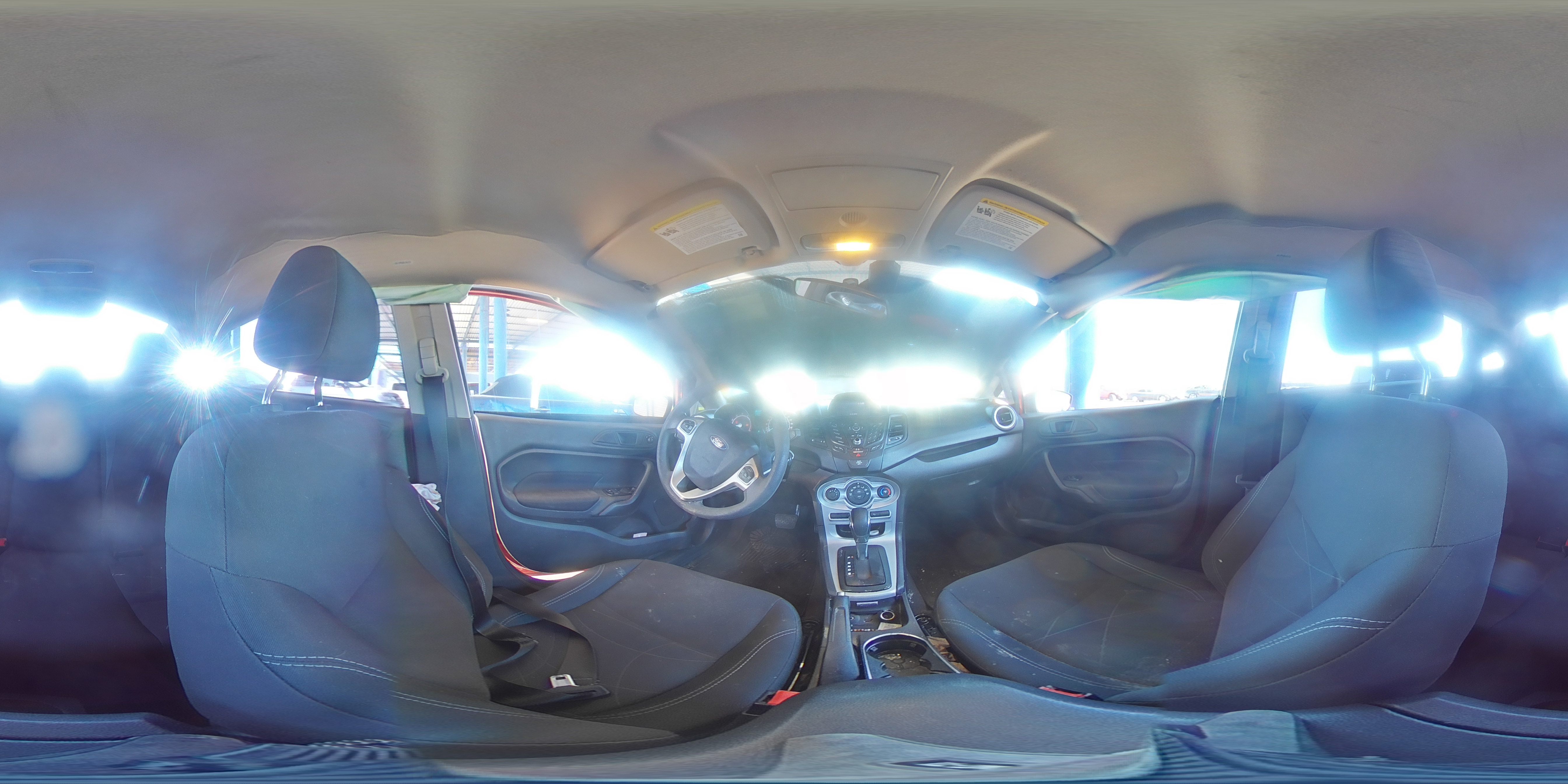2018 Ford Fiesta - Image 13