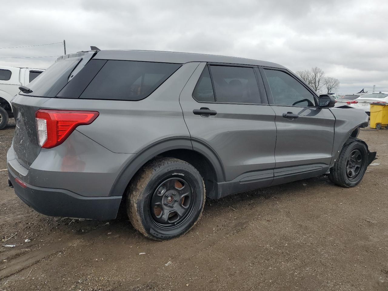 2023 Ford Explorer - Image 3