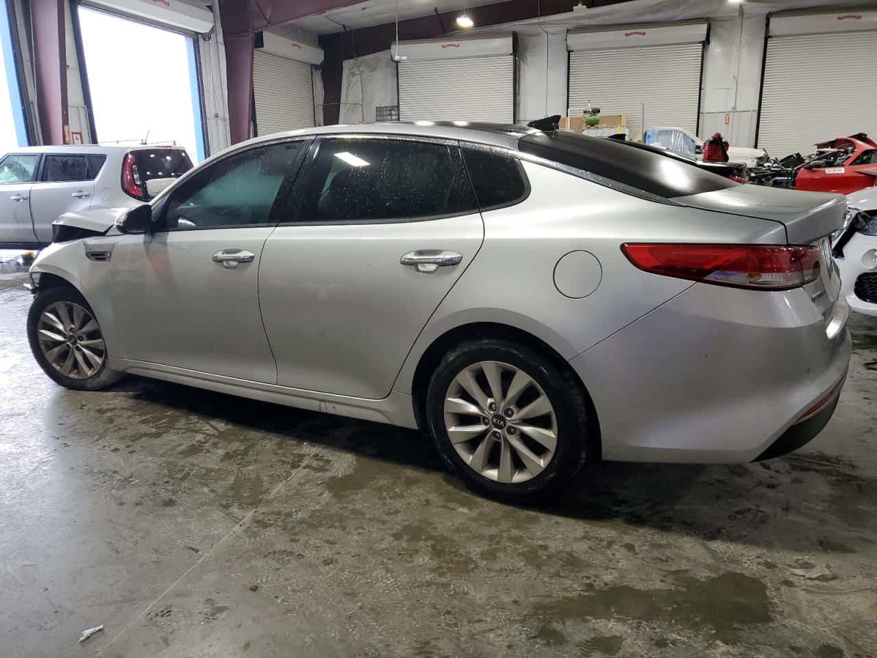 2016 Kia Optima - Image 2