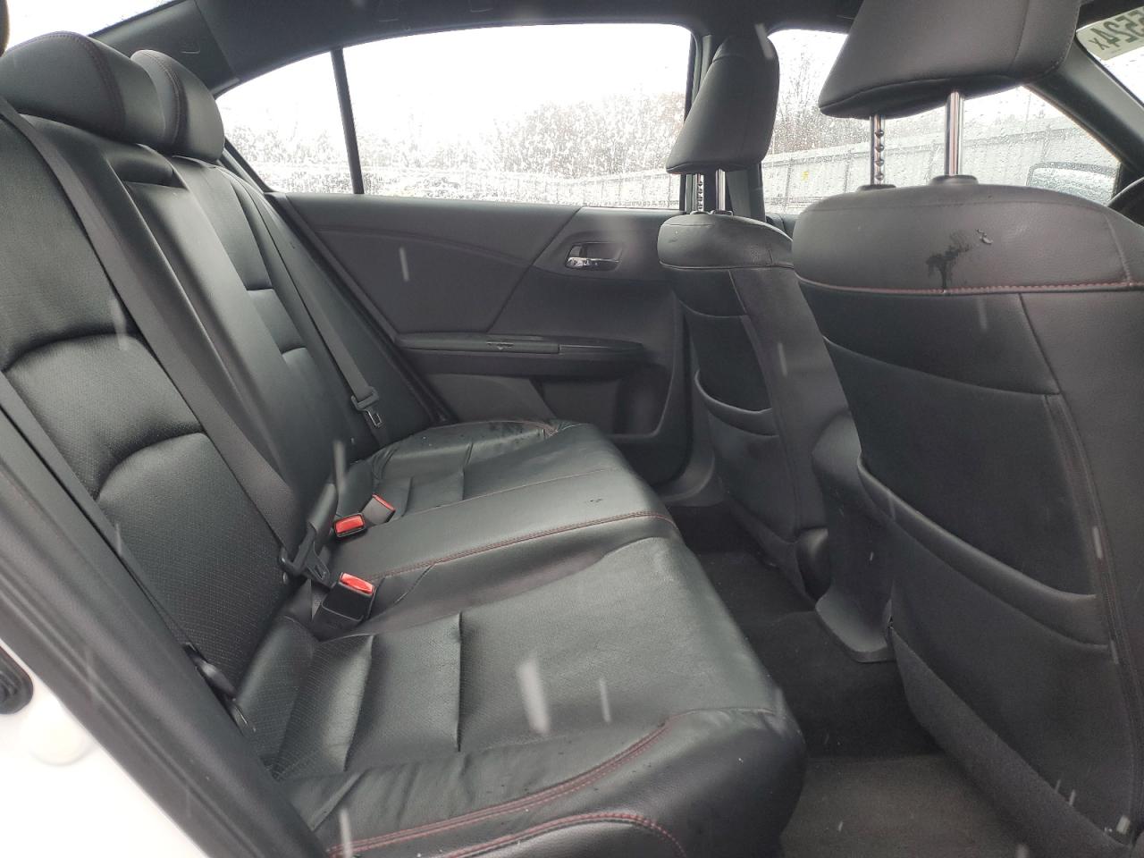 2017 Honda Accord - Image 10
